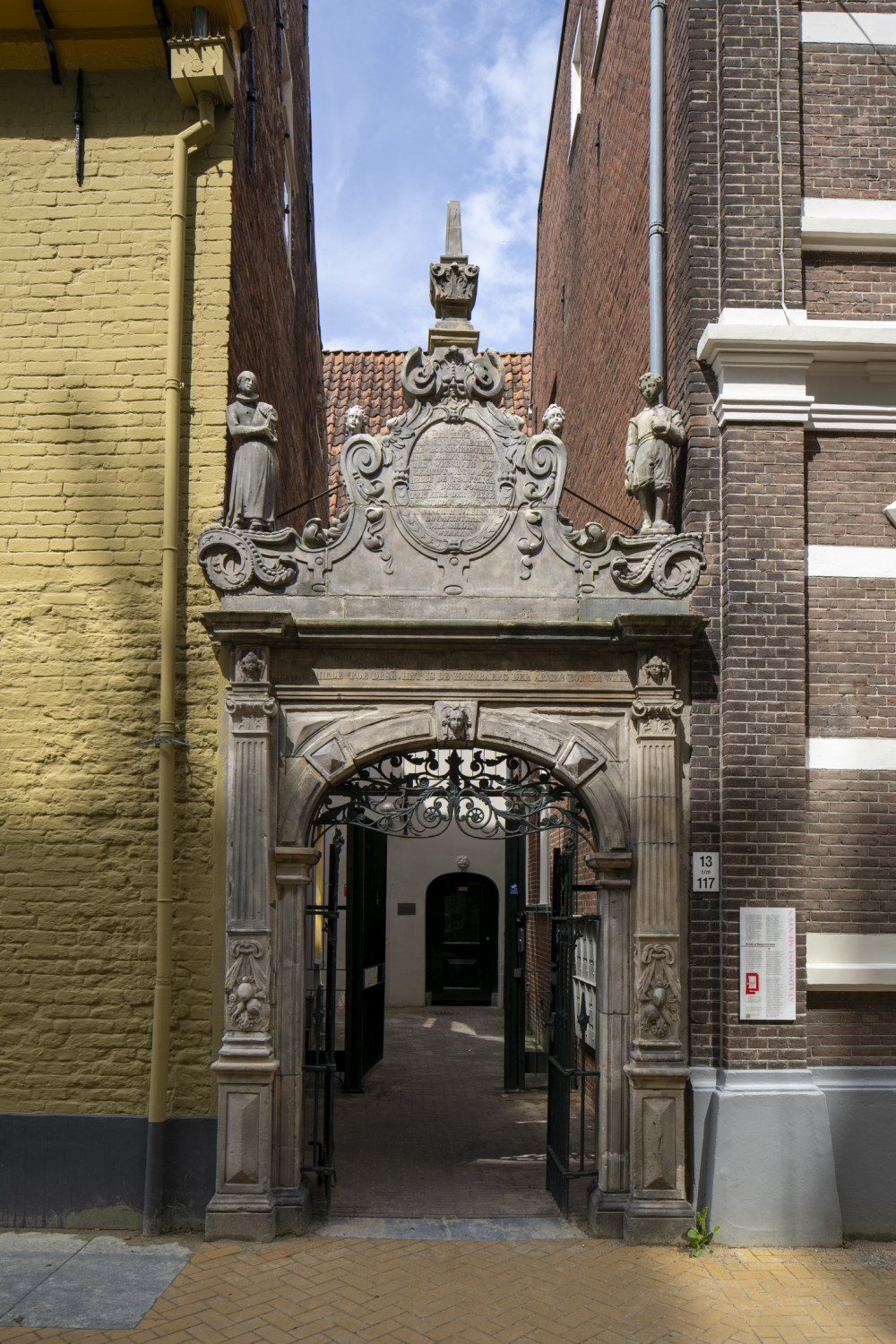 Rode of Burgerweeshuis